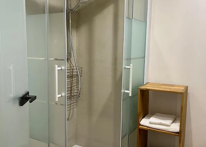 شقة Schoene Mit Terrasse In Der Hagenstrasse *